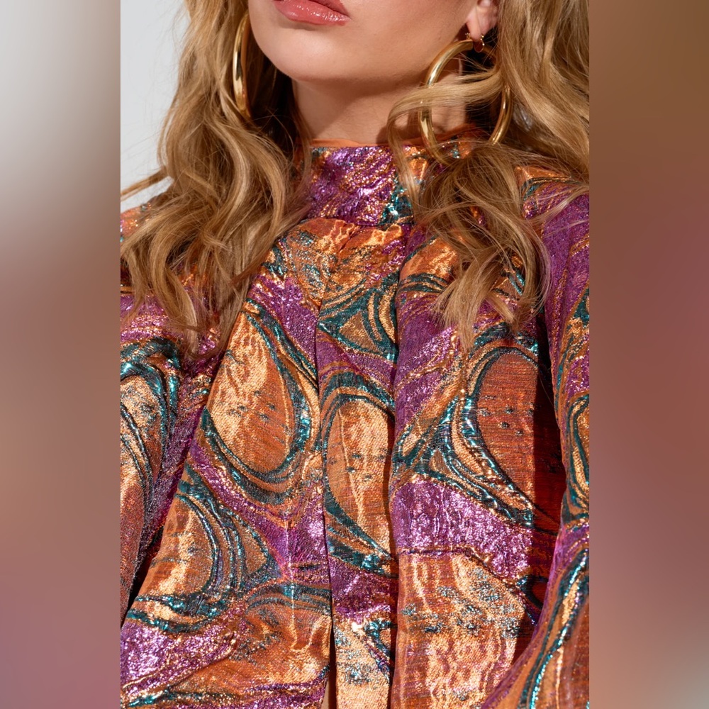 Colorful Brocade Long Sleeve Puff Blouse ✨ - Picture 5 of 7